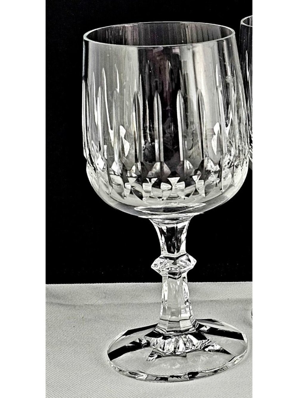 4 Schott Zwiesel Tango Water Goblets 6.75" fine crystal quality cut glassware - Picture 4 of 4